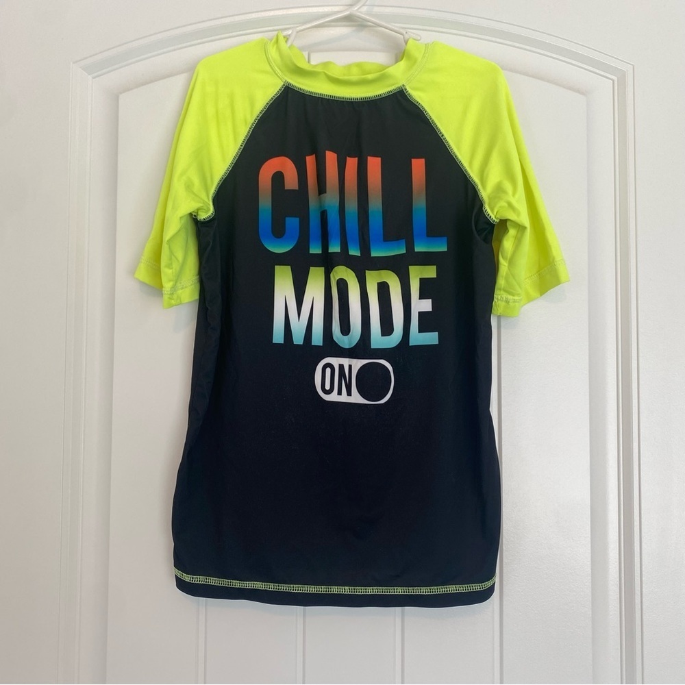 Wonder Nation Boys Black/Yellow Short Sleeve Chill Mode Rashguard Size 6-7